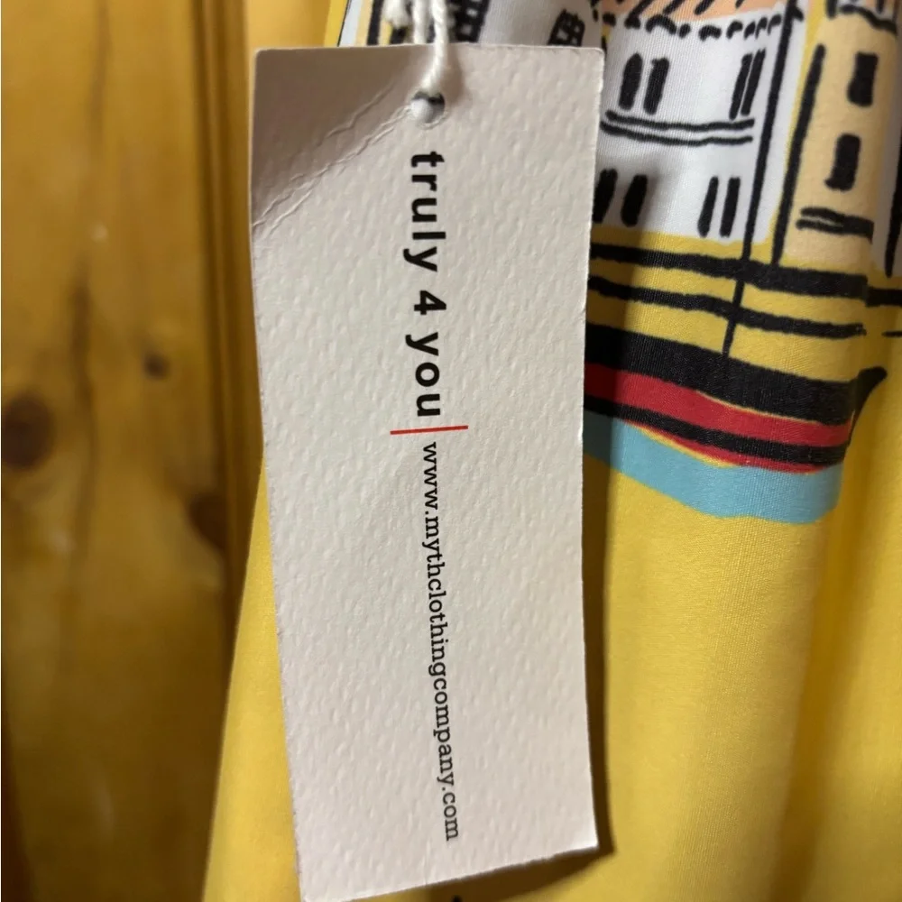 Scenic Print A-Line Skirt in Yellow - Picture 3 of 4